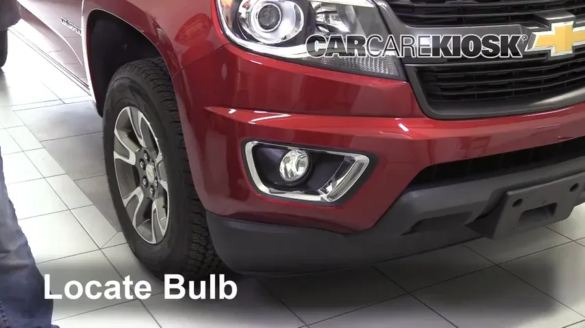 2019 Chevrolet Colorado Z71 2.8L 4 Cyl. Turbo Diesel Crew Cab Pickup Lights Fog Light (replace bulb)